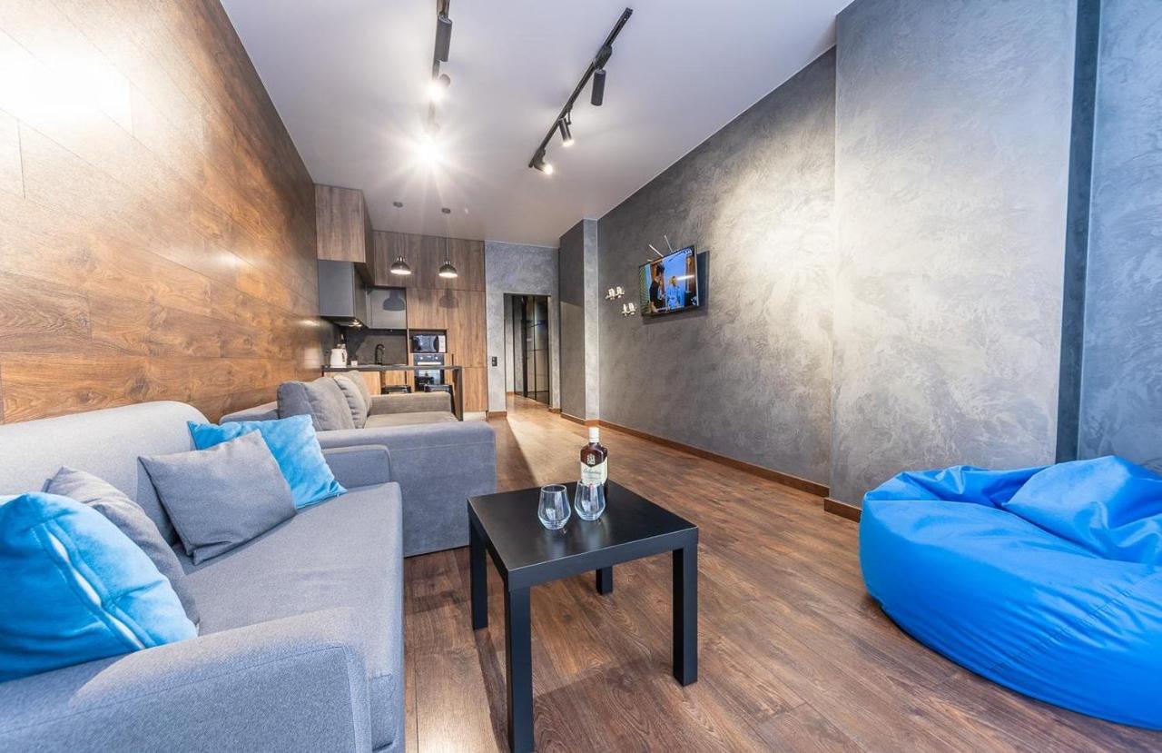 Luxury Apartments Smartplaza Obolon Metro Minskai Kiev Dış mekan fotoğraf