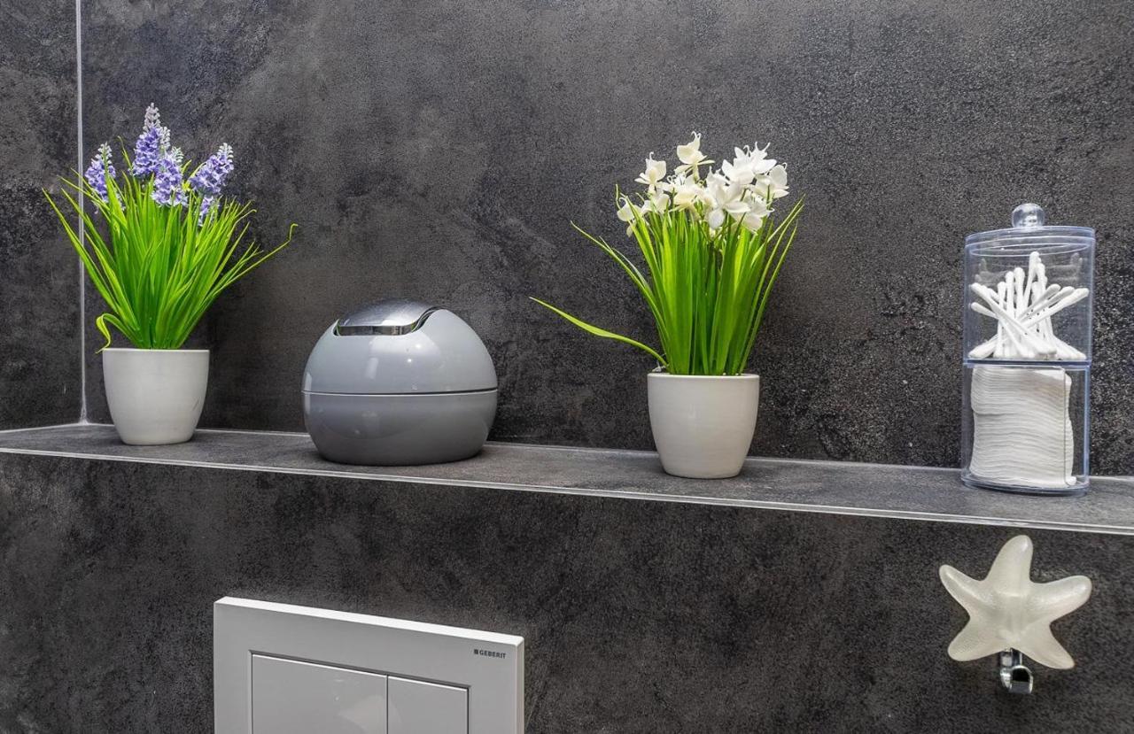 Luxury Apartments Smartplaza Obolon Metro Minskai Kiev Dış mekan fotoğraf